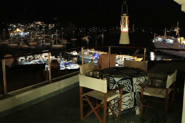 La Mansarda Sul Porto Apartment Ponza Luaran gambar